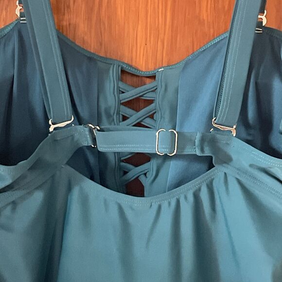 Yonique Tankini Swimsuit Blouson Top Modest Loose Fit Swimwear Teal - 16 W NWT - Picture 6 of 9